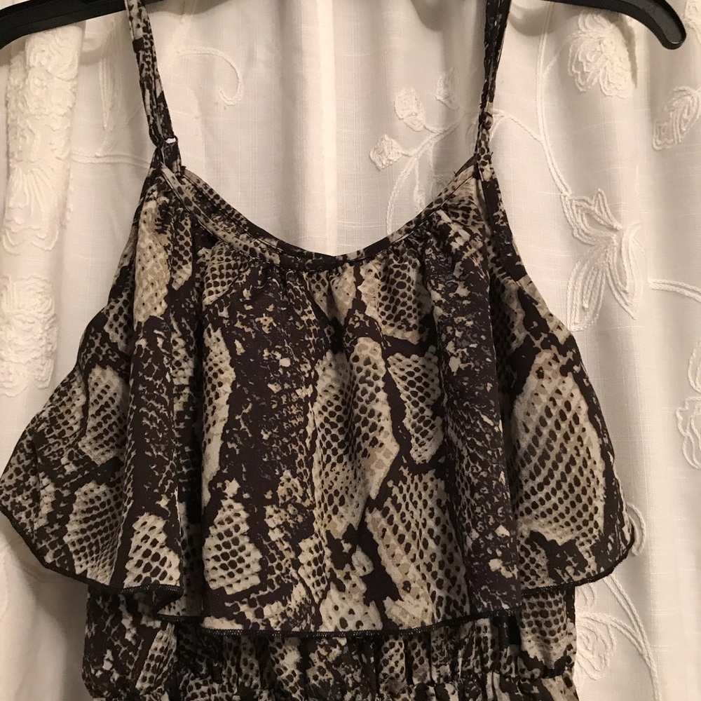 Maxi dress with ruffle top